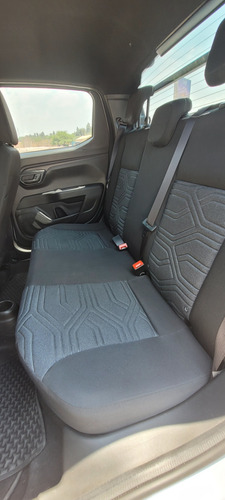 RAM 700 1.3 Big Horn Fwd