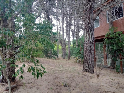 Casa En Venta - 2 Dormitorios 2 Baños - 120mts2 - Nueva Atlantis