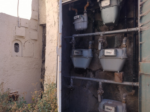Propiedad Céntrica Con Antiguo Edificio De Renta, Lote Apto Para Nuevo Edificio De Departamentos, Servicios Conectados De Agua, Luz Y Gas.