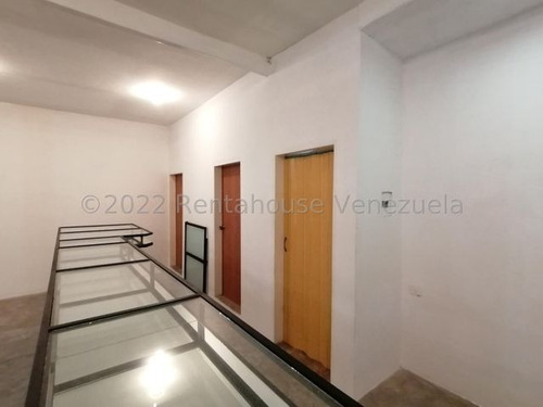 Imagen 7 de 30 de Local Comercial En Alquiler Nueva Segovia, 140metros2, Excelente Ubicación.dos Baños. Contacto 0424-5620928 Flex 22-22274