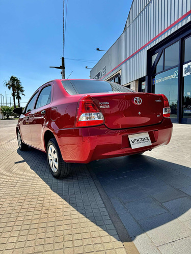 Toyota Etios 1.5 Sedan X C/audio