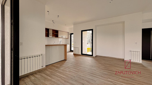 Casa En Venta En Barrio Cerrado Arenas Chico, Mar Del Plata.