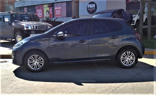 Peugeot 208 Allure 1.6 Tiptronic Nav