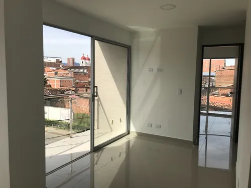 Se Arrrienda Apartamento A 3 Cuadras Del Parque De Rionegro (antioquia)