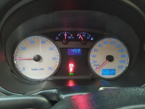 Imagen 9 de 12 de Volkswagen Gol 1.6 I Power 601 2008