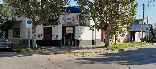 Local - Centro (moreno)