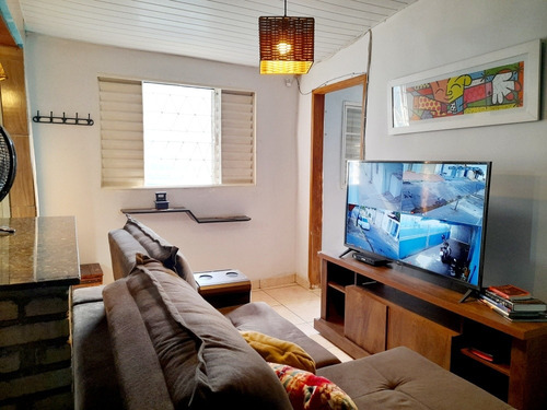 Imagem 15 de 29 de Vende Se Duas Casas Perto Do Centro Em Anápolis Ótima Renda