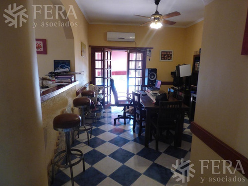 Imagen 3 de 14 de Venta De Casa De 5 Ambientes En Bernal (24312)