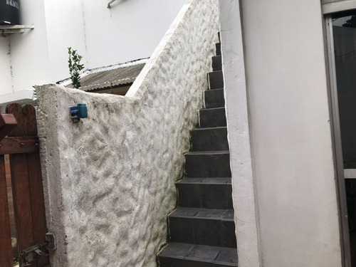 Imagen 12 de 14 de Local Con Vivienda