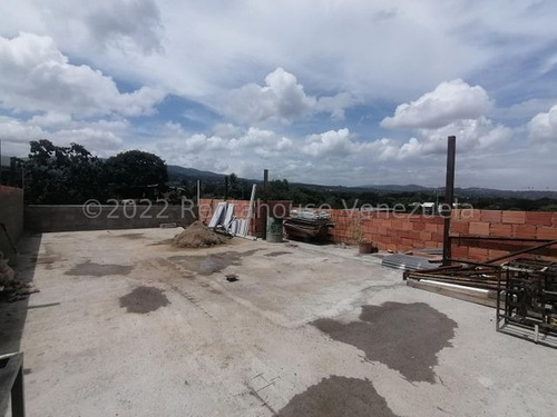 Imagen 16 de 22 de Edificio Comerciales En Alquiler Centro Cabudare Lara, Venezuela, #23-12066 // Arnaldo Lopez R A H Telf. 0424-5257450