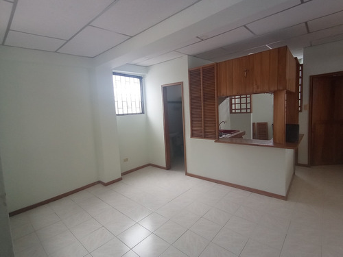 Imagen 16 de 22 de Alquiler Apartamento Alta Suiza, Manizales
