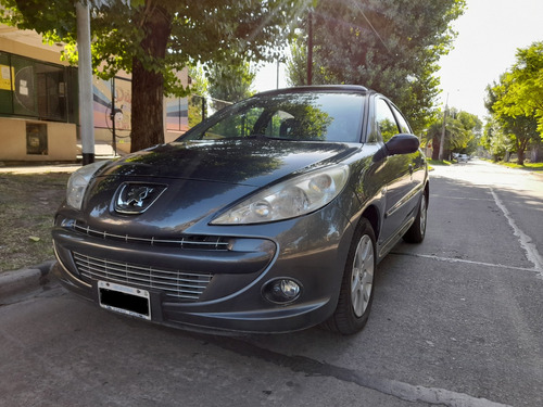 Peugeot 206 1.6 Xr Premium