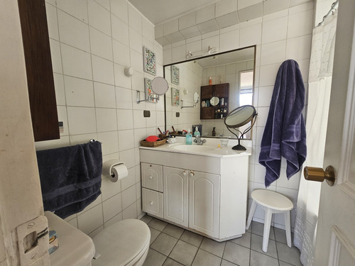 Amplio Departamento Para Remodelar En Luis Pasteur