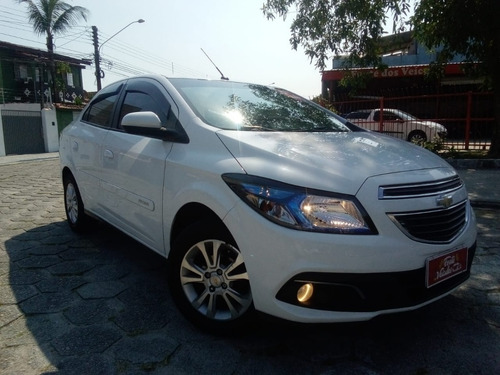 Imagem 2 de 10 de Prisma Ltz 2014 Completo