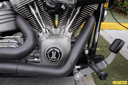 Imagen 19 de 24 de Harley Davidson Softail Rocker