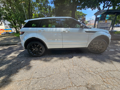 Land Rover Range Rover Evoque 2.0 Si4 Dynamic Black 5p