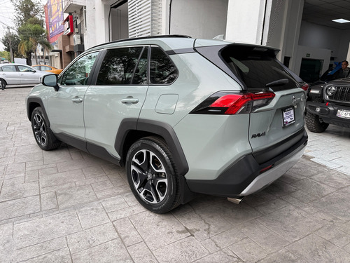 Toyota RAV4 2.5 Adventure 4wd At