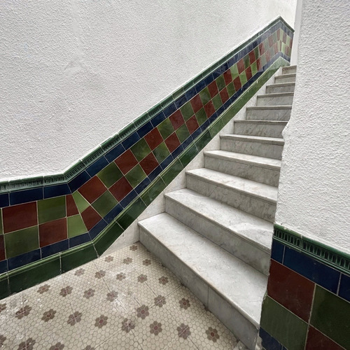 Alquiler De Amplia Casa Con 3 Dormitorios Y 2 Baños En Cordon Ideal Empresa