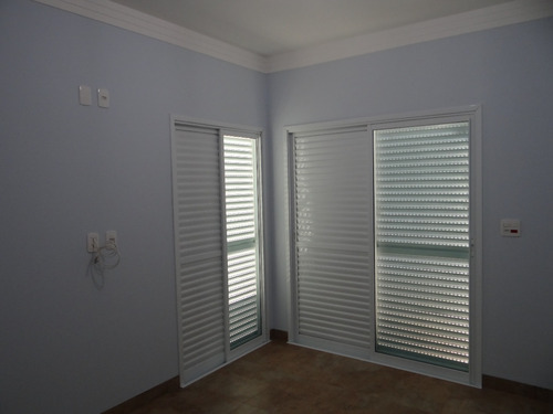 Imagem 26 de 30 de Casa Para Vender Em Condomínio Altos Do Jaragua Com 4 Quartos E Piscina