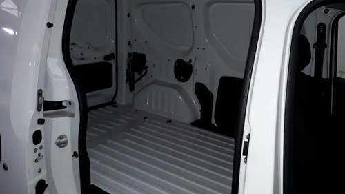 Imagen 7 de 15 de Renault Kangoo Express Confort Furgon (rr)