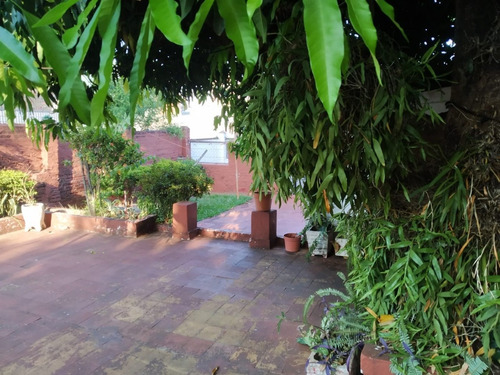 Imagen 24 de 25 de Casa De 3 Dormitorios En Venta En Posadas