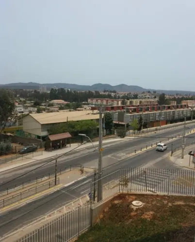 Departamento De 3 Dormitorios, 1 Baño Y Estacionamiento