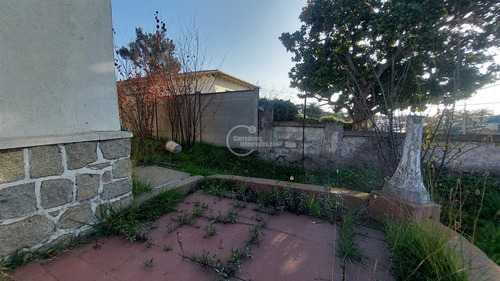 Casa En Venta De 4 Dormitorios. En Llolleo, San Antonio