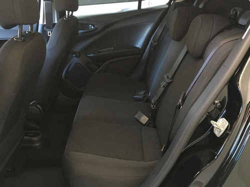Imagem 7 de 11 de Fiat Cronos Drive