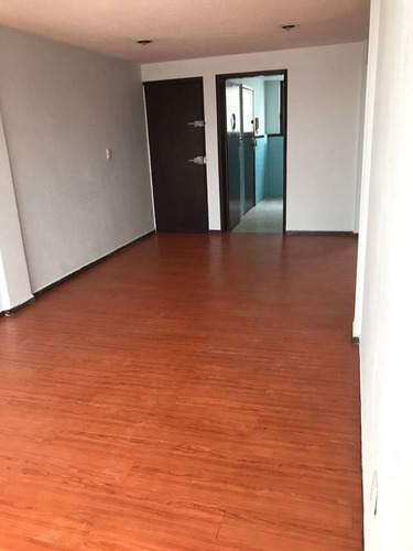 Imagen 3 de 11 de Excelente Colonia Con Todos Los Servicios / Céntrico, 67598