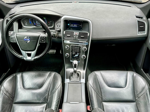 Volvo XC60 XC60 2.0 T5 R-Design