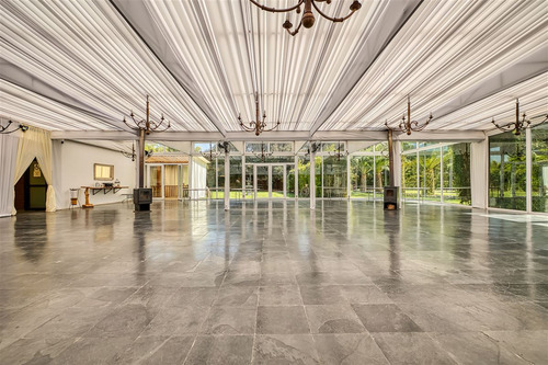 Local Comercial En Venta En Calera De Tango