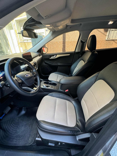 Ford Kuga 2.0 Titanium