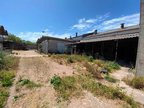 Venta Deposito O Fabrica Brazo Oriental 5.500 M2