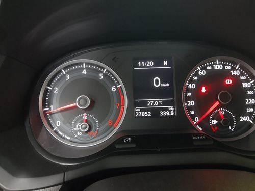 Volkswagen Voyage 1.6 Comfortline Imotion
