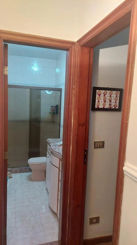 Linda Cobertura Linear, Casa No Alto... Com Área De Lazer Privativa, Piscina, Churrasqueirra, Cooktop. Ótimo Padrão, Bom Estado...