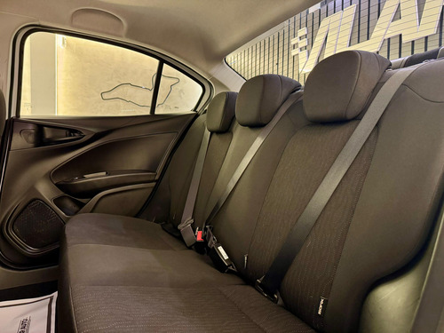 Fiat Cronos 1.3 Drive Flex 4p