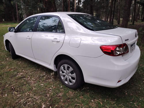 Toyota Corolla 2.0 Diésel Full