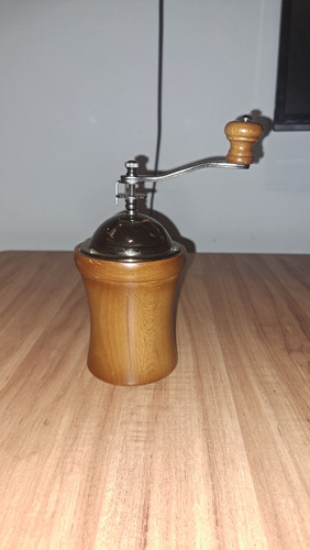 Moedor De Café Manual Hario Coffee Mill Dome Mcd-2 (usado) (Usado)