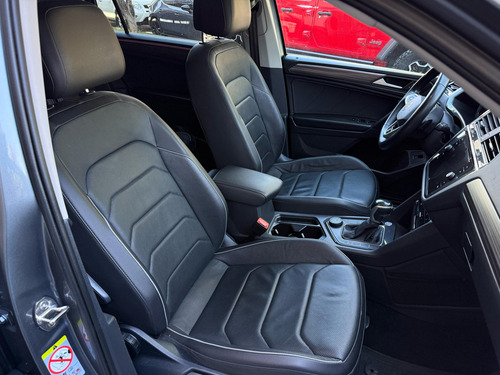 Volkswagen Tiguan 2.0 Tsi R-Line Dsg7