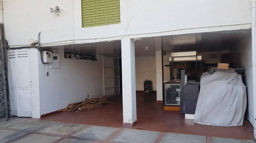 Imagen 11 de 25 de Casa Comercial En Alquiler En La Viña Mm 143424