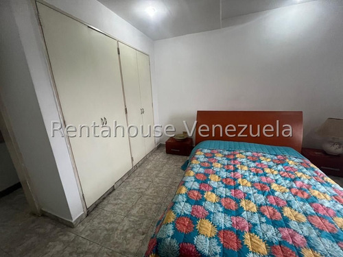 En Venta Apartamento En San Jacinto Concepto Moderno 2 Estacionamientos Maletero Planta Electrica Pozo Agua Estef 25-6255