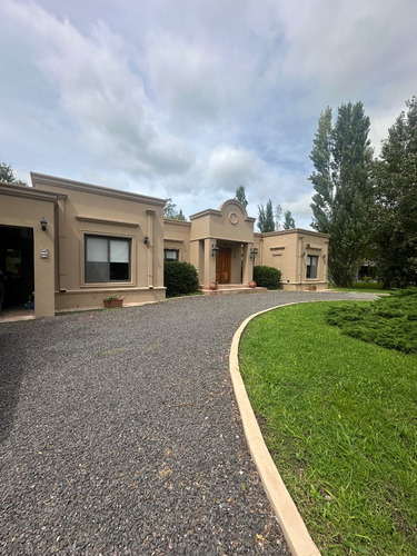 Venta Casa Club De Campo El Moro