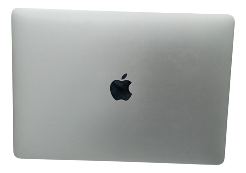 Macbook Air 13, 2020, Chip M1, 256/8 Plata Sin Caja Plateado