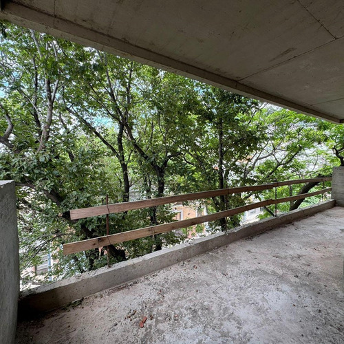 Departamento En Venta Ubicado En Flores, Capital Federal, Buenos Aires