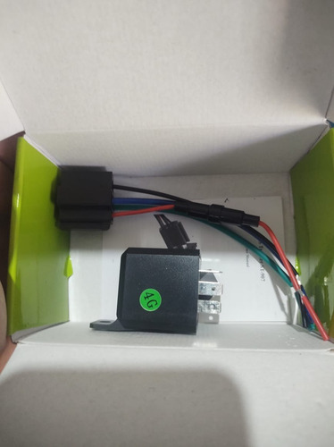 Imagen 4 de 10 de Gps Tracker Satelital 4g. Rastrea Y Apaga En Forma De Rele