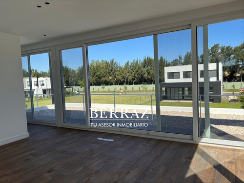 Casa Venta 4 Dormitorios Barrio Carpinchos Lote De 553 M2 Nordelta