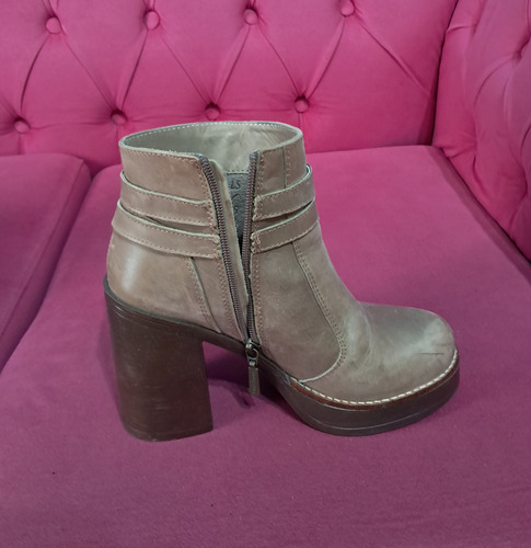 Botas Cortas Cuero Lady Stork Mujer (Usado)