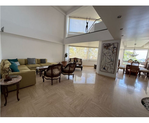 Venta De Penthouse Exclusivo En Colinas De Valle Arriba, Caracas, Bv