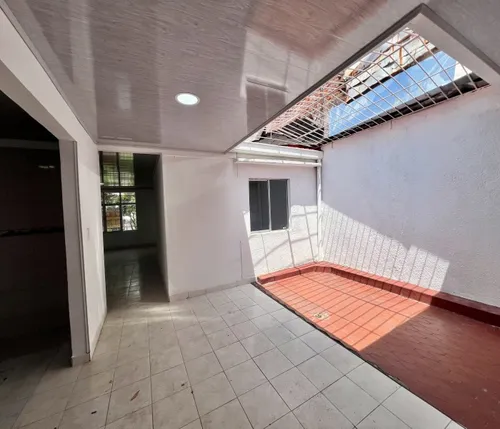 Venta Casa Bifamiliar Con Local B/ Los Andes, Cali Norte