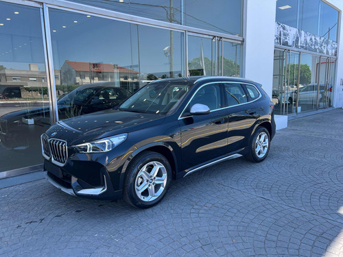 Bmw X1 18i Okm 2025 - No Audi Q3 Ni Mercedes Gla